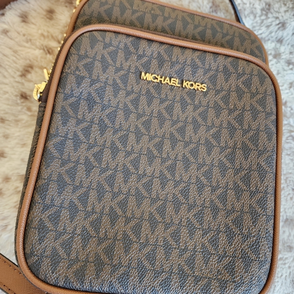 Michael Kors Jet Set Travel medium logo crossbody bag Brown - Picture 2 of 9
